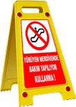yürüyen merdivende bakım yapılıyor kullanma portatif ayaklı uyarı levhası